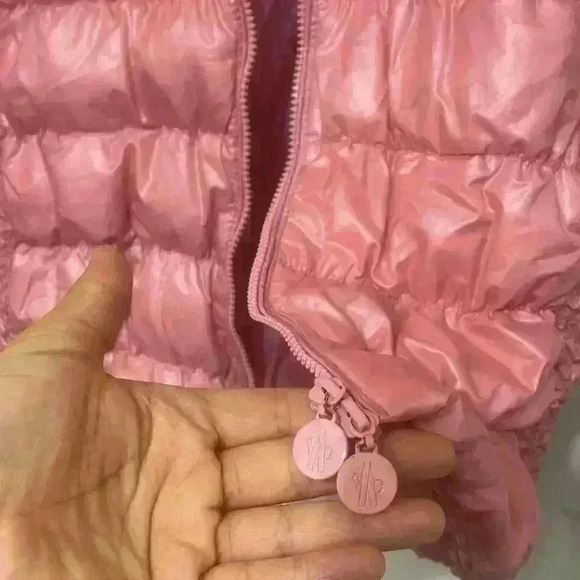 MONCLER PUFFERS JACKET SIZE 38/ USA Medium - pink - Picture 13 of 16